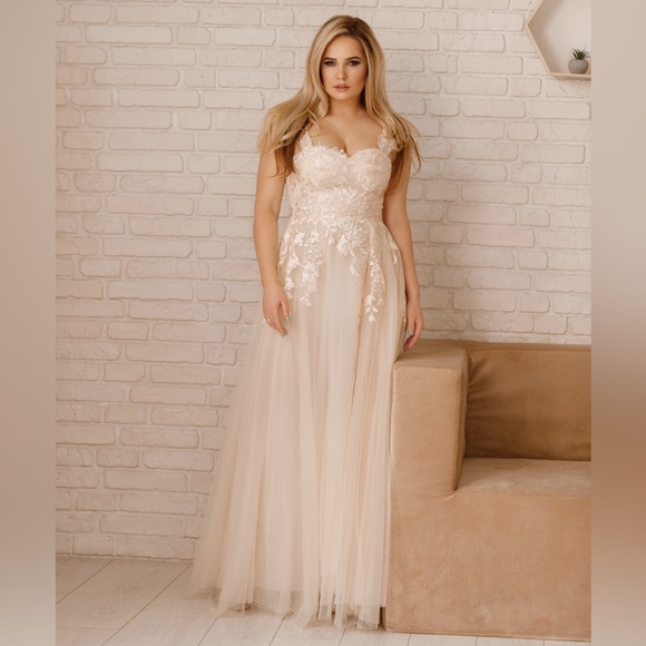 corset pink maxi dress Aderyn Satin occasion: work shaped neckline Red:Burgundy David's Bridal | Dresses